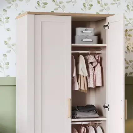 Elegant cashmere finish 